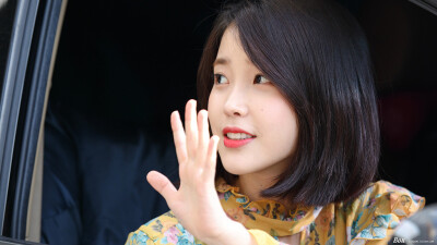 IU 아이유 李知恩 李智恩 이지은 国民妹妹 