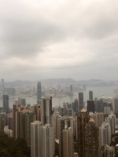 太平山顶看香港