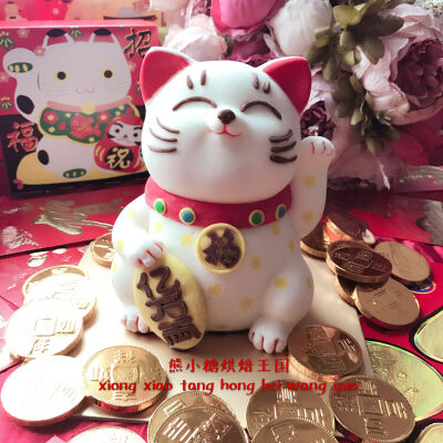 熊小糖【冰淇淋慕斯蛋糕】招财猫
淘宝店：熊小糖创意烘焙王国 微信：xiongxiaotangkefu