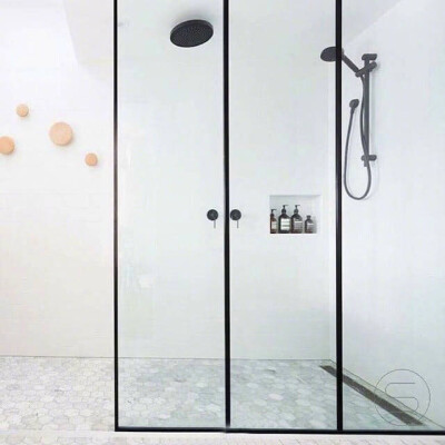 【Bathroom Trend】复古工业风的魅力，美好的浴室，能带来美好的私密时光。