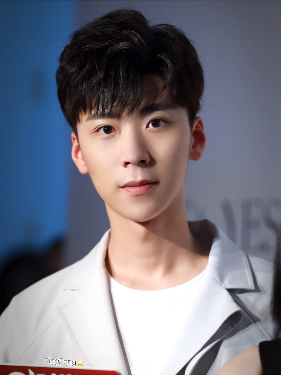 王博文170401yesbyyesir2017秋冬新品发布会 图源楼沟.