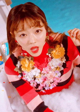 【Tumblr/喜欢收藏】OH MY GIRL由崔孝定、申惠真、金美贤、刘是我、玄胜熙、金祉呼、裴有彬、崔乂园8名成员组成