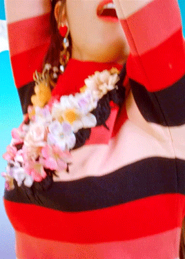 【Tumblr/喜欢收藏】OH MY GIRL由崔孝定、申惠真、金美贤、刘是我、玄胜熙、金祉呼、裴有彬、崔乂园8名成员组成