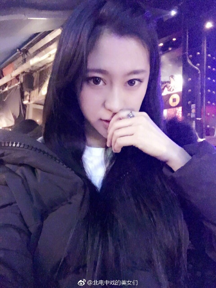 @王幻璐璐 中国传媒大学2013级表演系本科 ​​​​