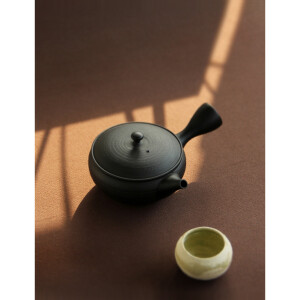 日本进口   常滑烧    梅原廣隆作    黑平丸横手急须茶壶
