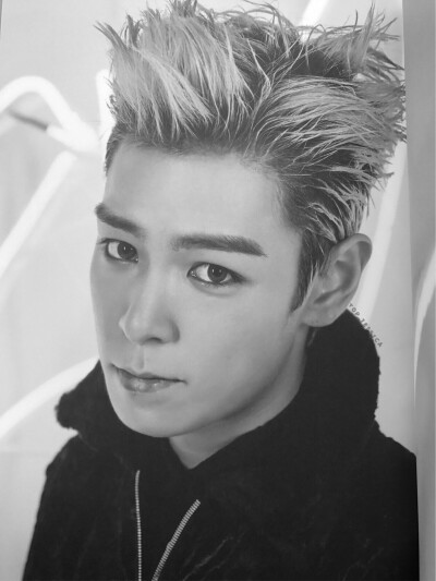 BIGBANG T.O.P 崔胜铉 TOP 塔普