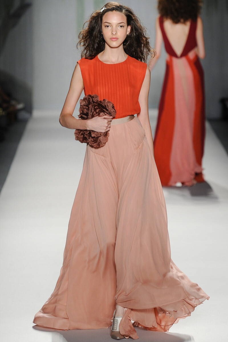 Jenny Packham （珍妮·帕克汉） 纽约2014春夏高级成衣系列 灵感来源：电影《悬崖的晚餐》中的年轻女性形象