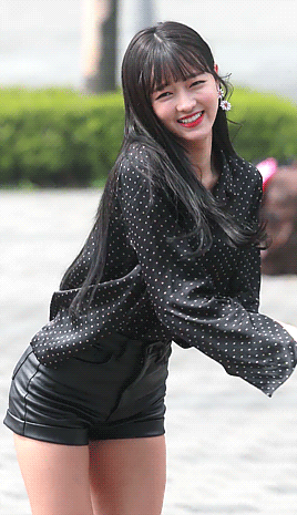 【Tumblr/喜欢收藏】OH MY GIRL由崔孝定、申惠真、金美贤、刘是我、玄胜熙、金祉呼、裴有彬、崔乂园8名成员组成