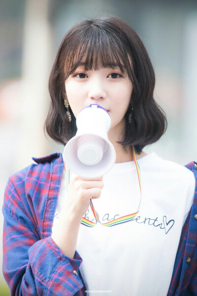 OH MY GIRL Binnie 裴有彬 