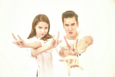 Yaya Urassaya Sperbund-Barry Nadech Kugimiya NY