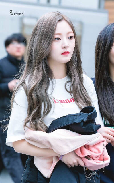 pristin 郑恩宇