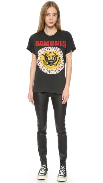 MADEWORN ROCK Ramones1979 印花 T 恤