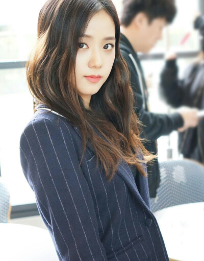 JISOO