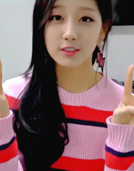 【GIF/喜欢收藏】Lovelyz/러블리즈/Woollim Entertainment于2014年11月12日所推出的新8人女子团体/李秀晶/刘智嫒/徐智秀/李美珠/金智妍/朴明恩/柳秀静/郑艺仁八名成员组成