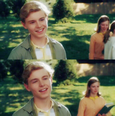 Callan McAuliffe——flipped