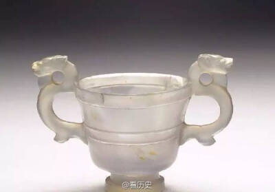雍正玉杯