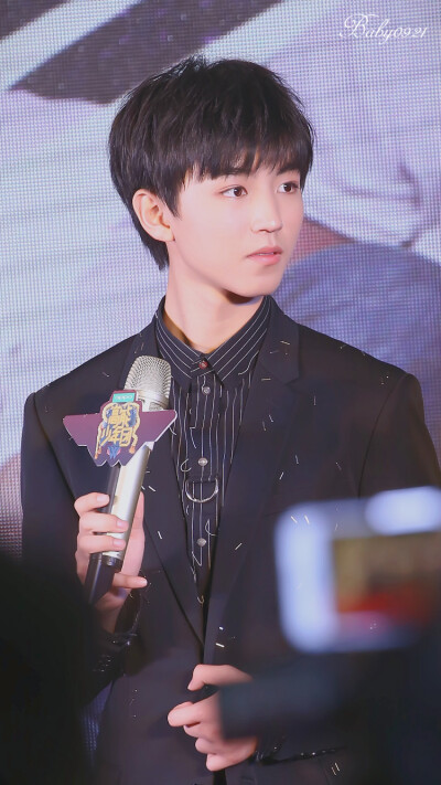 #王俊凯# #TFBOYS王俊凯# #TFBOYS# cr实力baby控