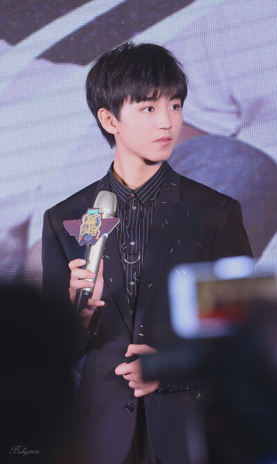 #王俊凯# #TFBOYS王俊凯# #TFBOYS# cr实力baby控