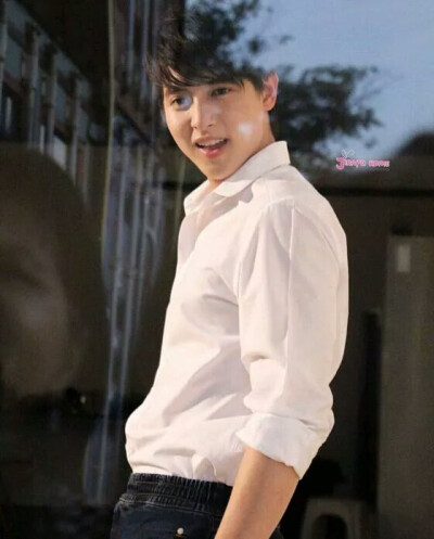 James Jirayu 