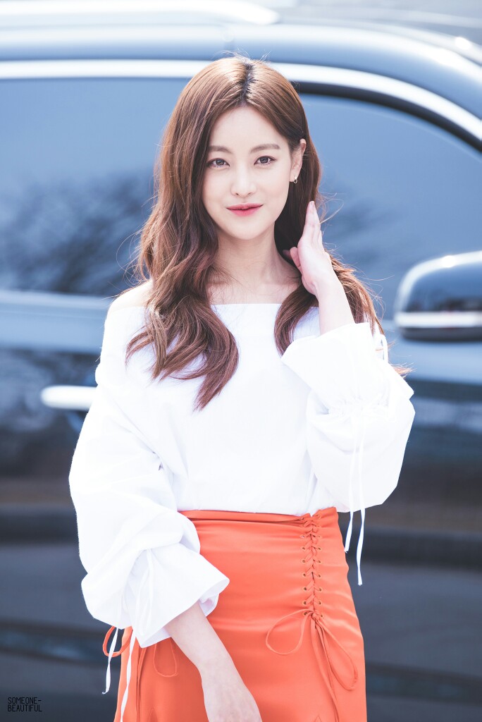 吴妍书 - 堆糖,美图壁纸兴趣社区