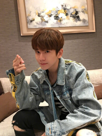 〓男头〓张皓宸