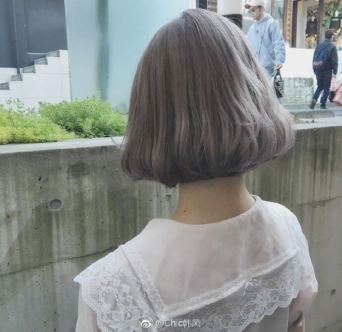 | Chic Beauty | 今年流行潮是齐边儿的外卷短发 ​​​​