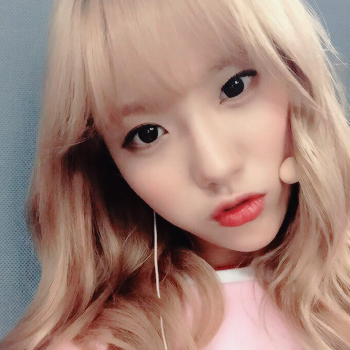 李露朵 luda 宇宙少女 爱豆头像