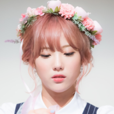 李露朵 Luda 宇宙少女 爱豆头像♡