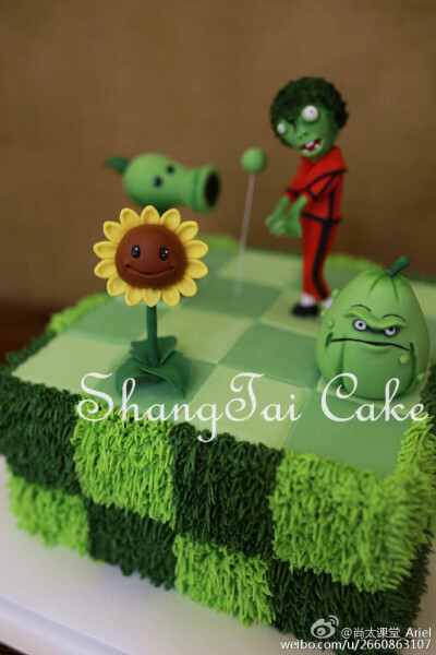 场景蛋糕。植物大战僵尸。