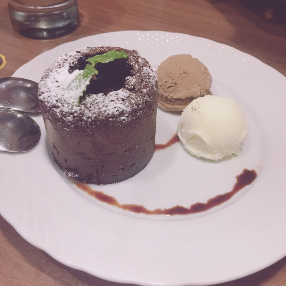 chocolate lava cake^星乃咖啡馆