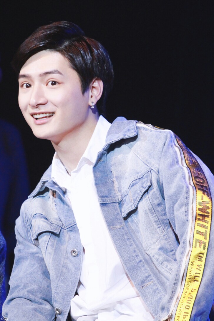 kristperawat 暖暖 阿日学长 arthit 王慧侦 泰剧一年生