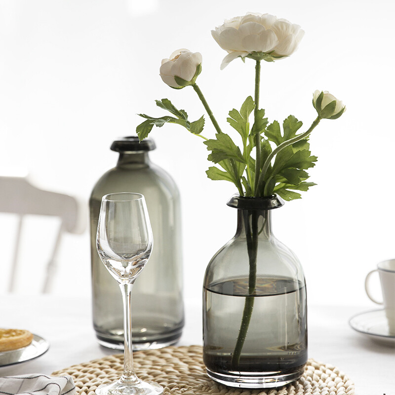 唯自然 灰色空间 文艺简约渐变玻璃花瓶摆件翻口插花瓶植物瓶水培