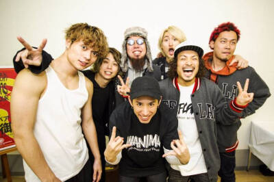 ONE OK ROCK 10969 toru粗犷的手臂