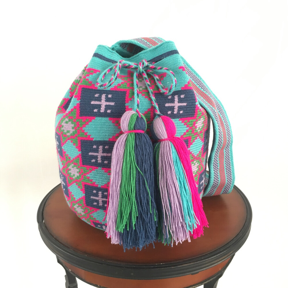 WAYUU 哥伦比亚WAYUU手工包 微信：mishiguang2016 淘宝店铺：觅时光手作