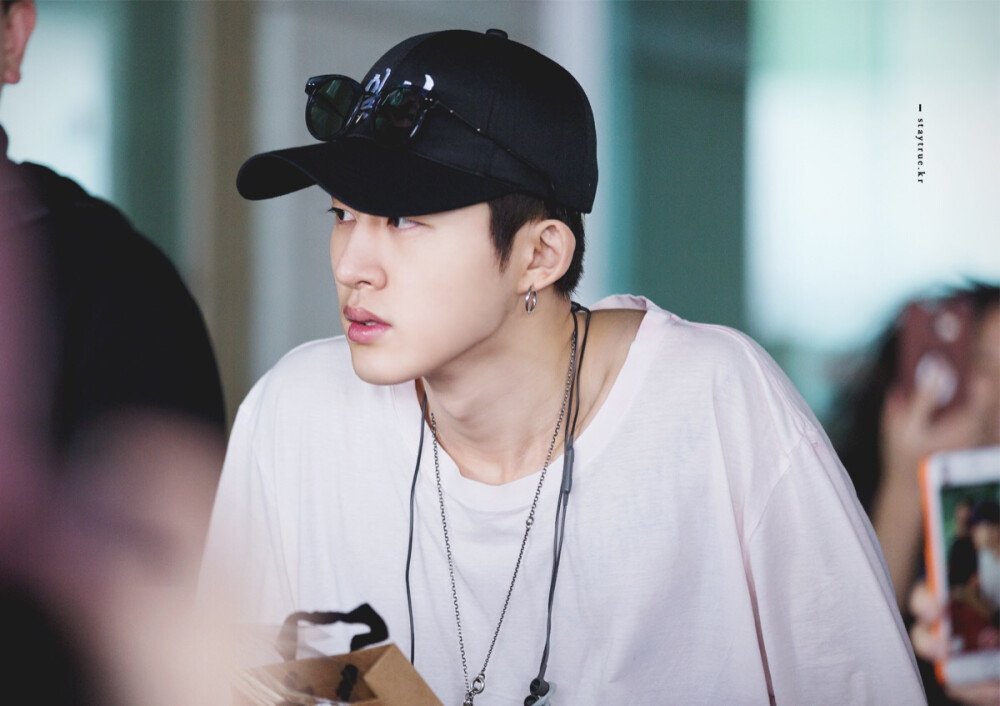 iKON. B.I 김한빈 cr.STAYTRUE