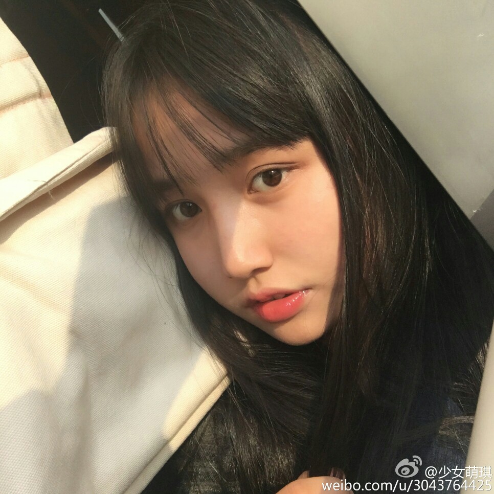 美少女-萌琪-图源水印