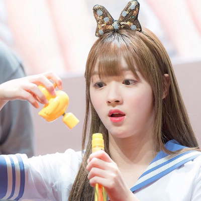 【Tumblr/喜欢收藏】OH MY GIRL由崔孝定、申惠真、金美贤、刘是我、玄胜熙、金祉呼、裴有彬、崔乂园8名成员组成