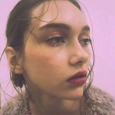 女头/欧美/喜欢可以粉我/不定时更新