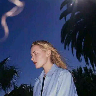 女头/欧美/喜欢可以粉我/不定时更新