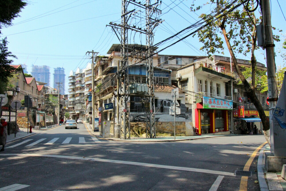 街道
（厦门中山路）