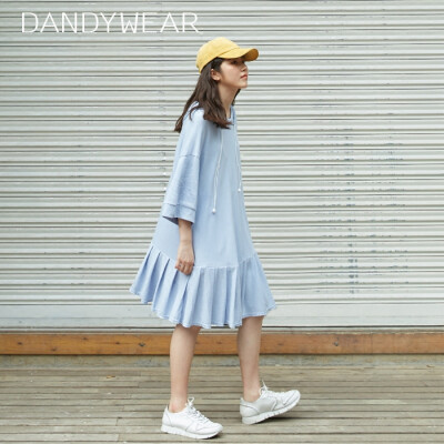 DANDYWEAR 清新夏季休闲感连帽抽绳五分袖纯棉舒适百褶裙摆连衣裙