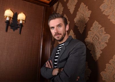 大表哥Dan Stevens