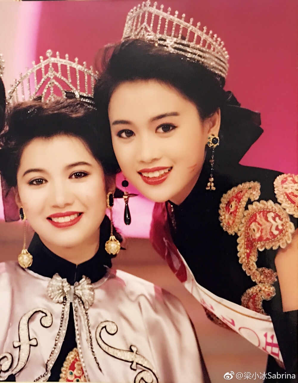 香港小姐：袁咏仪、梁小冰