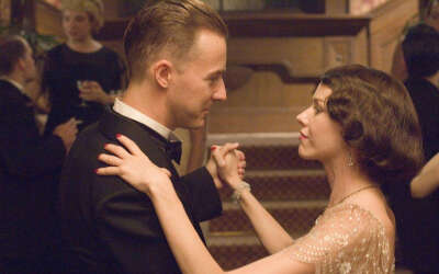 《面纱》（The veil）叹惋，何不惜那时那人。