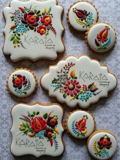 匈牙利甜品艺术家Judit Czinkné Poór的作品 ​