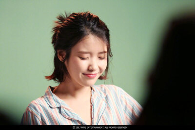 IU 李智恩 李知恩0421正规四辑palette# 拍摄花絮