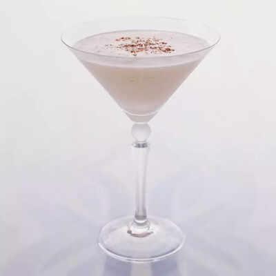 白兰地亚历山大 Brandy Alexander 