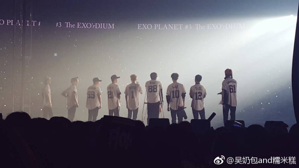 EXO 六周年