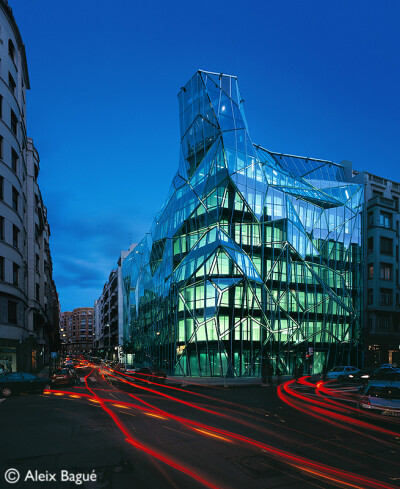 Basque Health Department Headquarters in Bilbao / Coll-Barreu Arquitectos