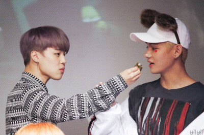 95line vmin
防弹少年团 bts bangtanboys
金南俊 金硕珍 闵玧其 郑号锡 朴智旻 金泰亨 田柾国